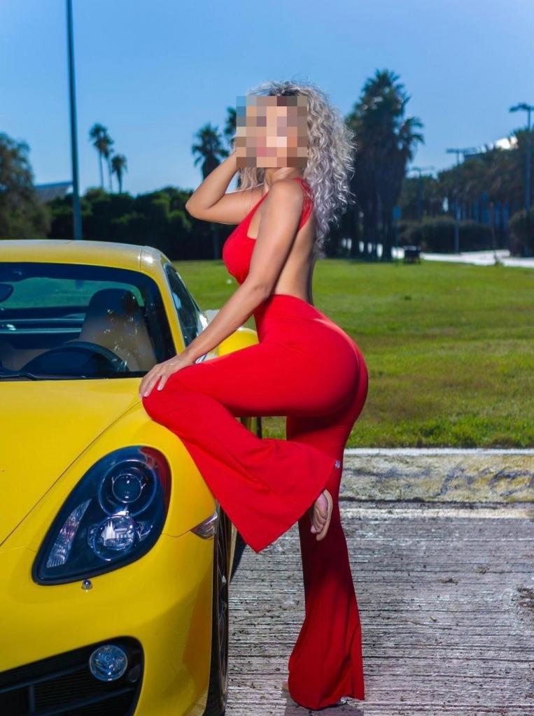 600213996: Chica busca chico en Ibiza