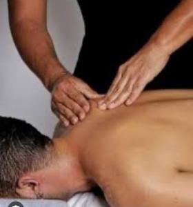 672512845: Chico busca chica en Ciudad Real