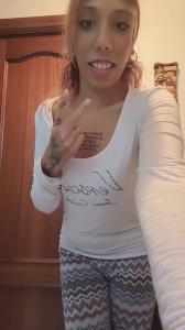 692964063: Chica busca chico en Madrid