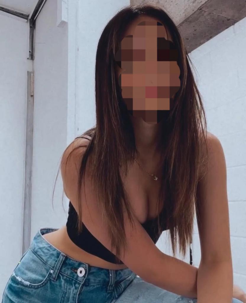 614940141: Chica busca chico en Valencia