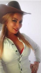 634113985: Chica busca chico en Pontevedra