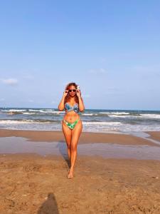 670701662: Chica busca chico en Valencia