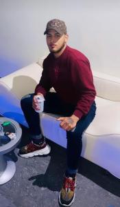 674713300: Chico busca chica en Tenerife