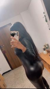 613800187: Chica busca chico en Madrid