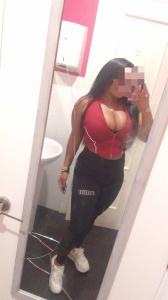 641526513: Chica busca chico en Pontevedra