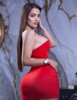 631376617: Chica busca chico en Madrid