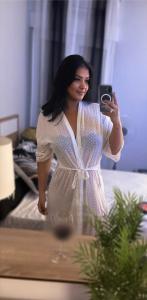 613926708: Chica busca chico en Pontevedra