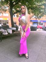 613962430: Chica busca chico en Pontevedra