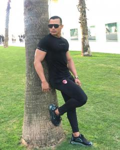 Chico busca chica en León: 