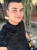 627461293: Chico busca chica en Madrid