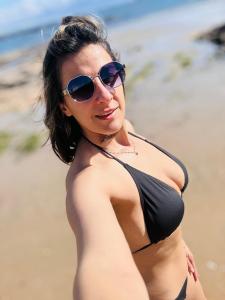 697696775: Chica busca chico en Barcelona