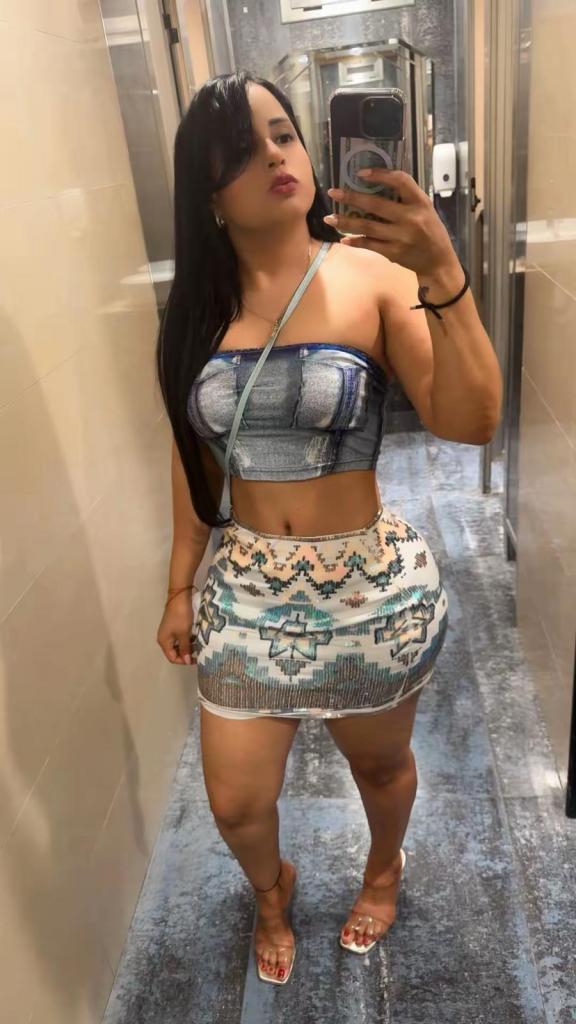 Chica busca chico en Murcia: Chica busca chico