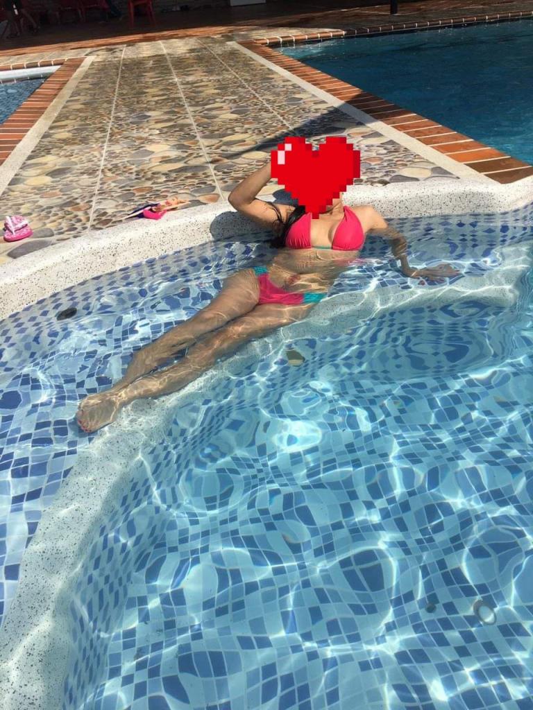 Chica busca chico en Huelva: 