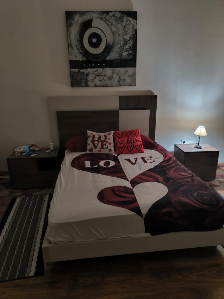 Chica busca chico en Cádiz: 