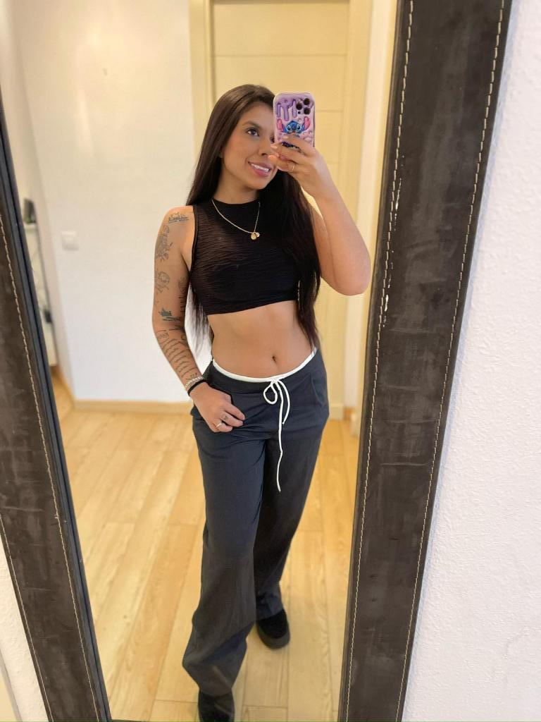 Chica busca chico en Cádiz: 