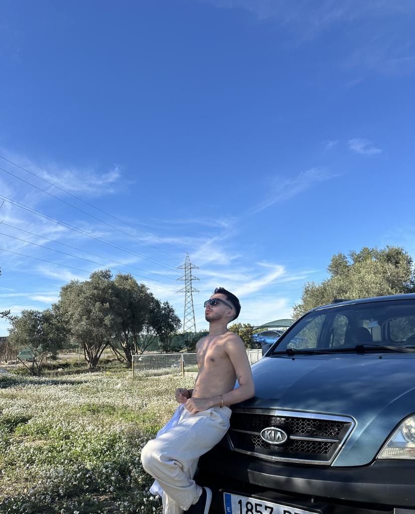 Chico busca chica en Alicante: 