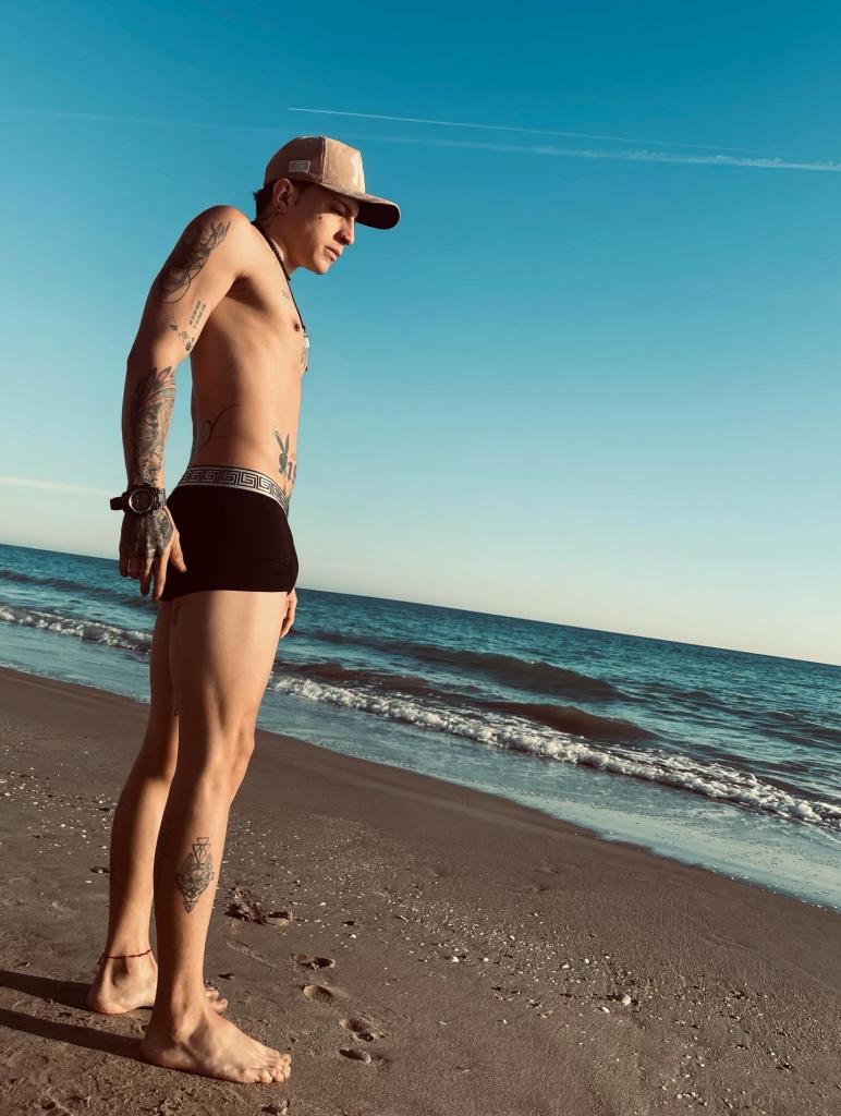 Chico busca chica en Barcelona: 