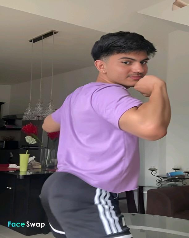 Chico busca chica en Huelva: 