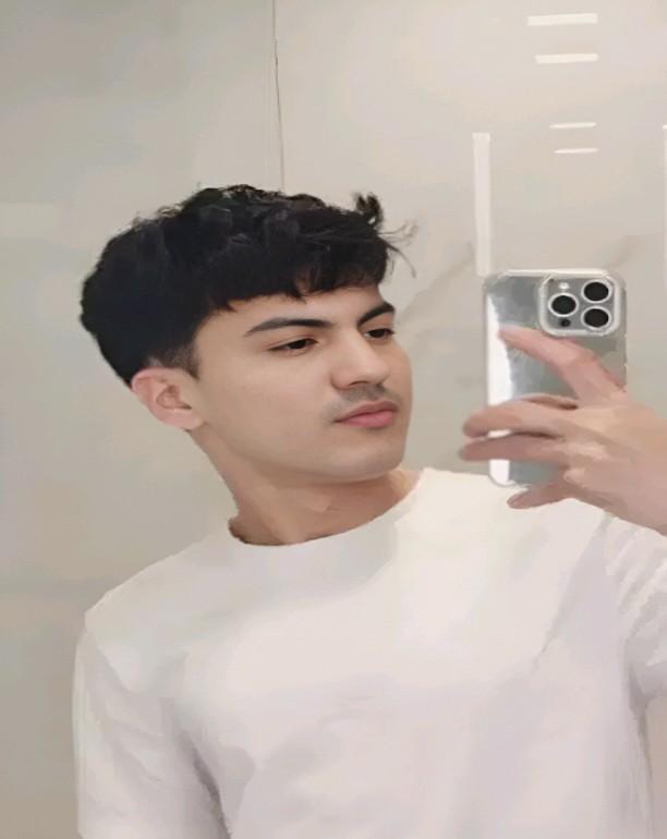 Chico busca chica en Huelva: 