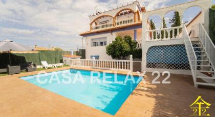 603389196: Chica busca chico en Granada