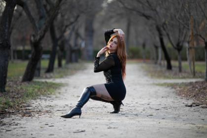 624478851: Chica busca chico en Madrid