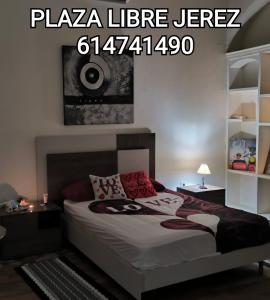 614741390: Chica busca chico en Cádiz