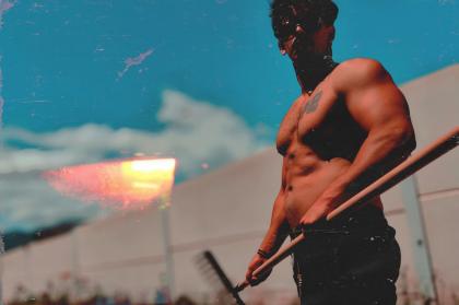 603532884: Chico busca chica en Granada