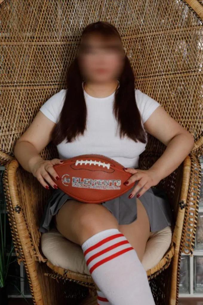 Chica busca chico en Murcia: 