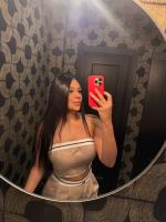 615217192: Chica busca chico en Gerona