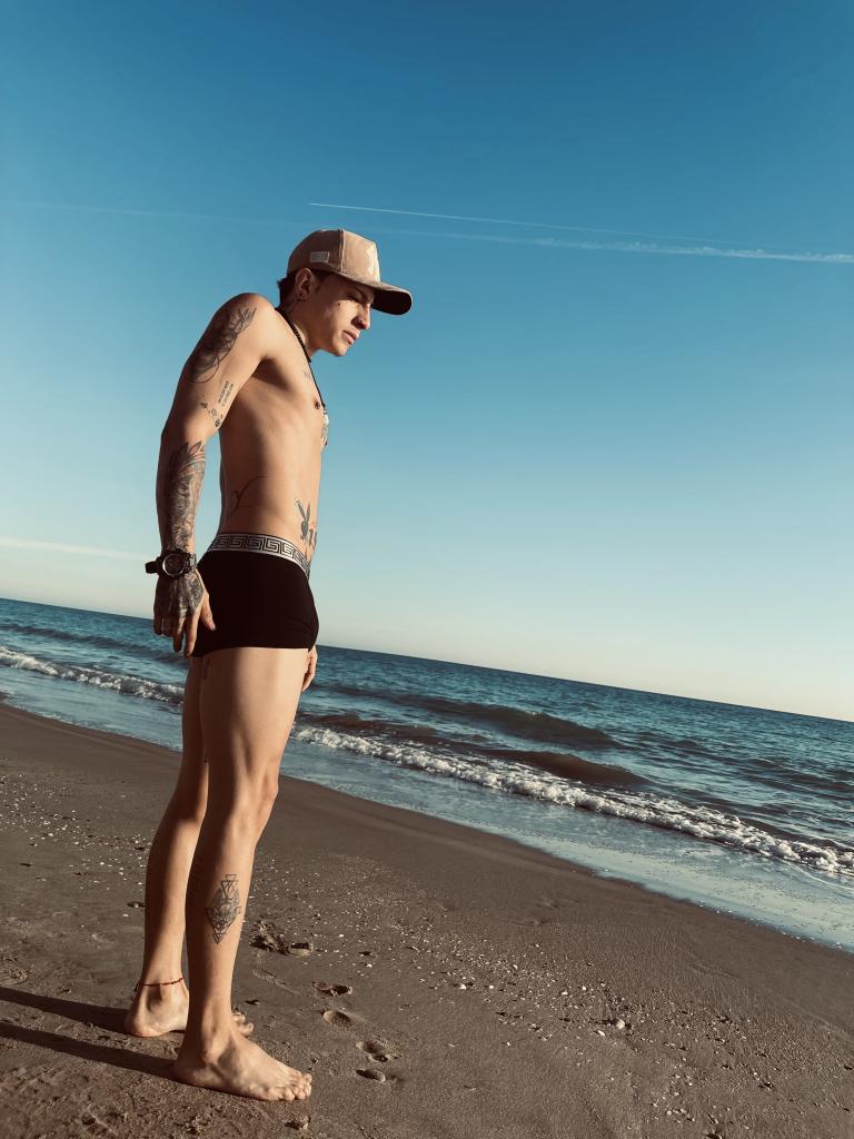 Chico busca chica en Tarragona: 