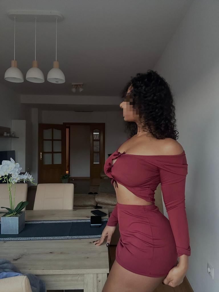 Chica busca chico en Castellón: 