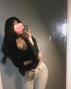 617415722: Chica busca chico en Granada
