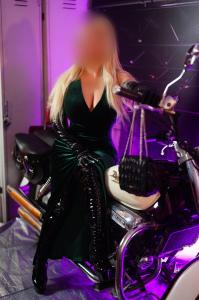 613790485: Chica busca chico en Valladolid