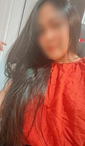604242310: Chica busca chico en Madrid