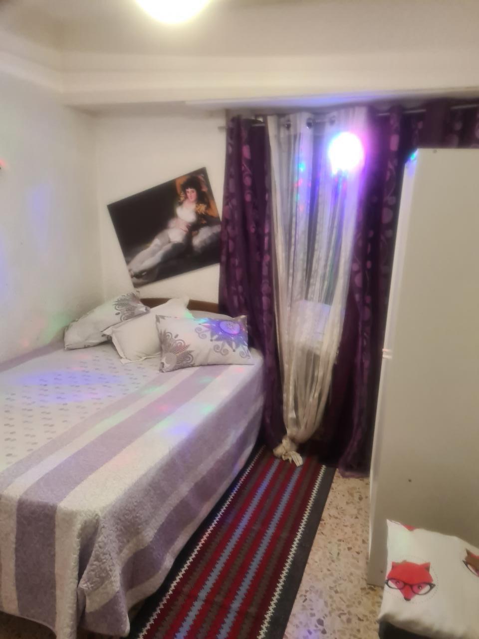 Chica busca chico en Zaragoza: 