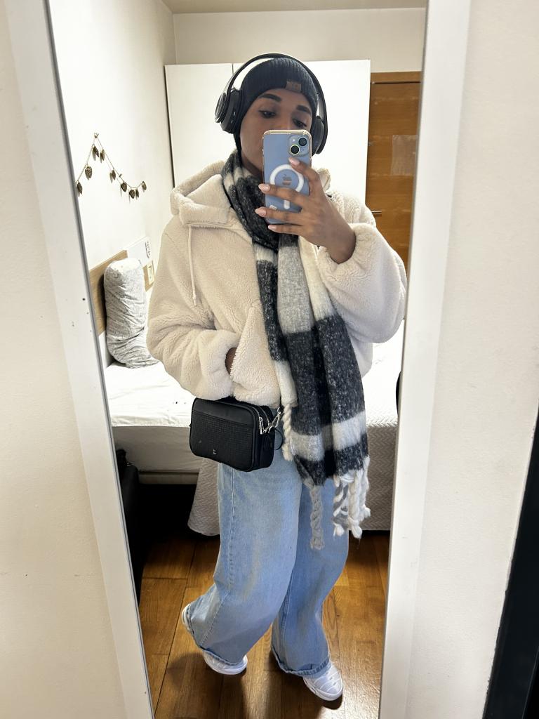 679787305: Travesti en Asturias