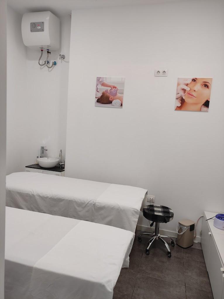 Chica busca chico en Barcelona: 