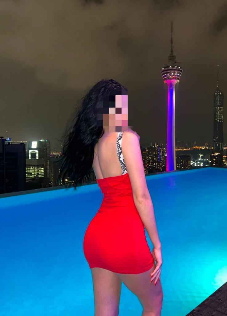 Chica busca chico en Gerona: 