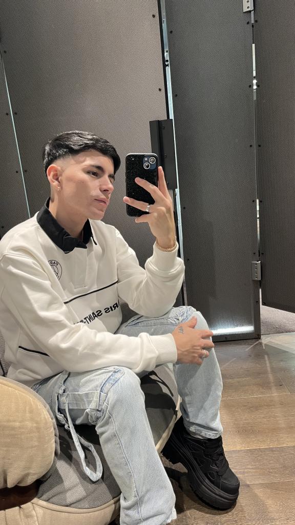 Chico busca chica en Barcelona: 