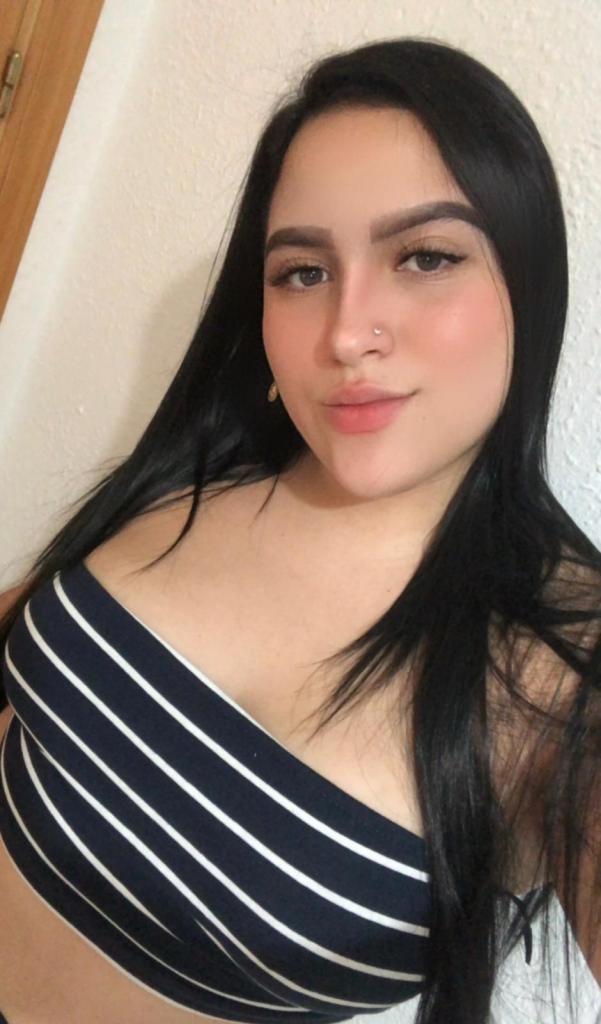 Chica busca chico en Menorca: 