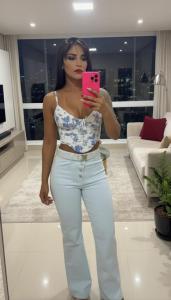 638233042: Chica busca chico en Navarra