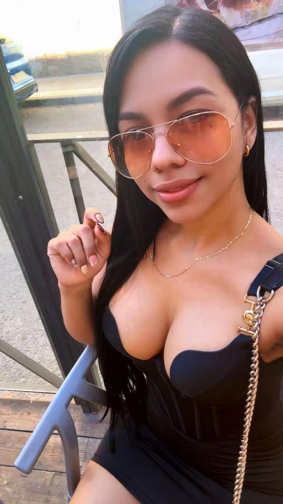 Chica busca chico en Alicante: 