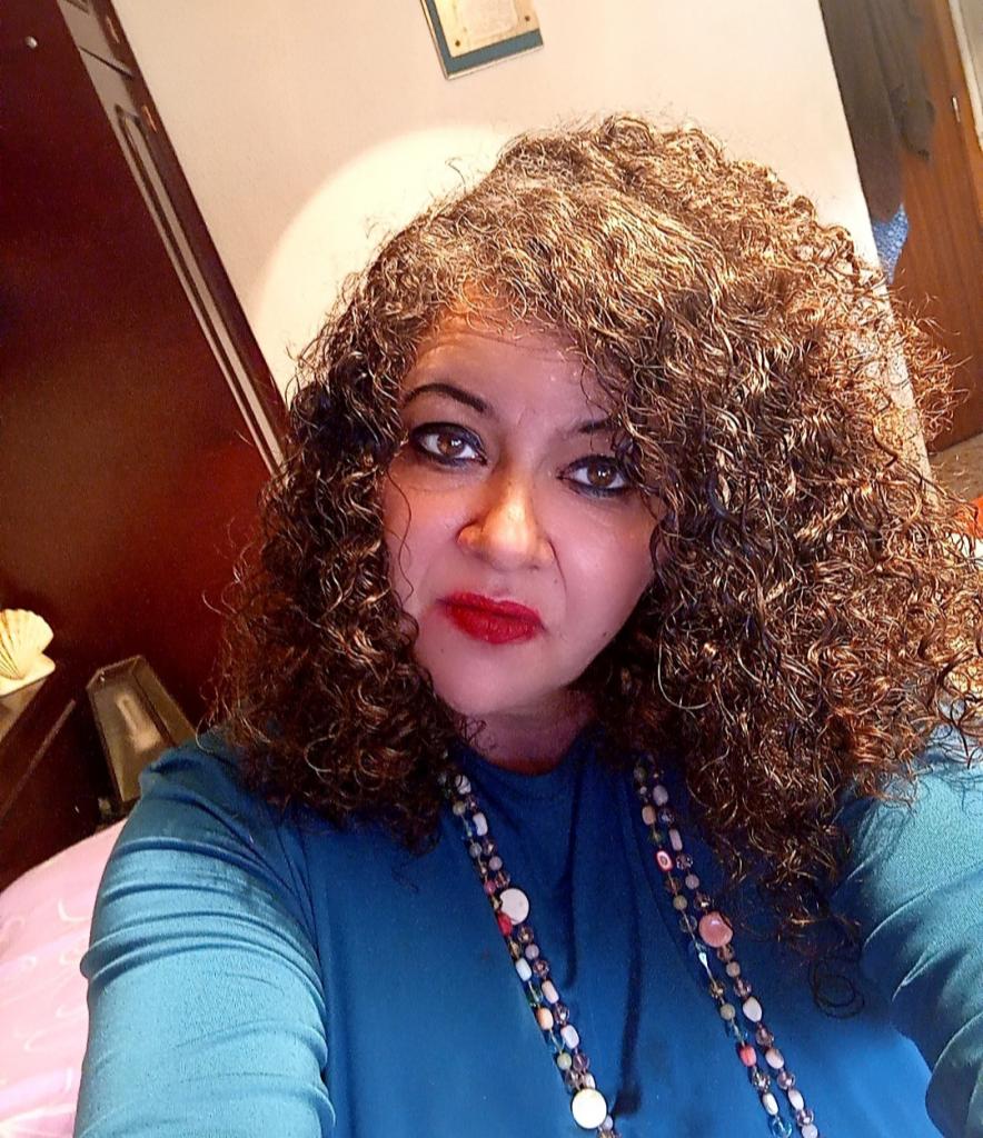 641934570: Chica busca chico en León