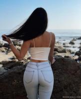 631391802: Chica busca chico en Sevilla