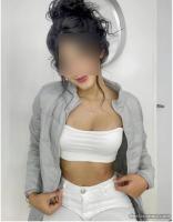631361649: Chica busca chico en Sevilla