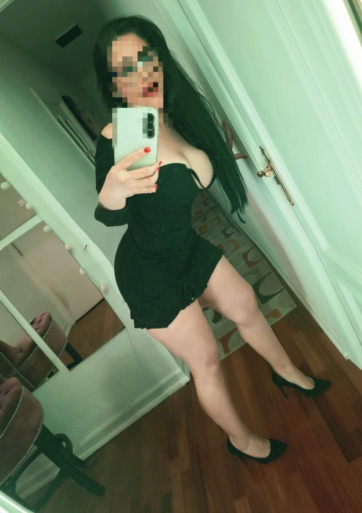 632936867: Chica busca chico en León