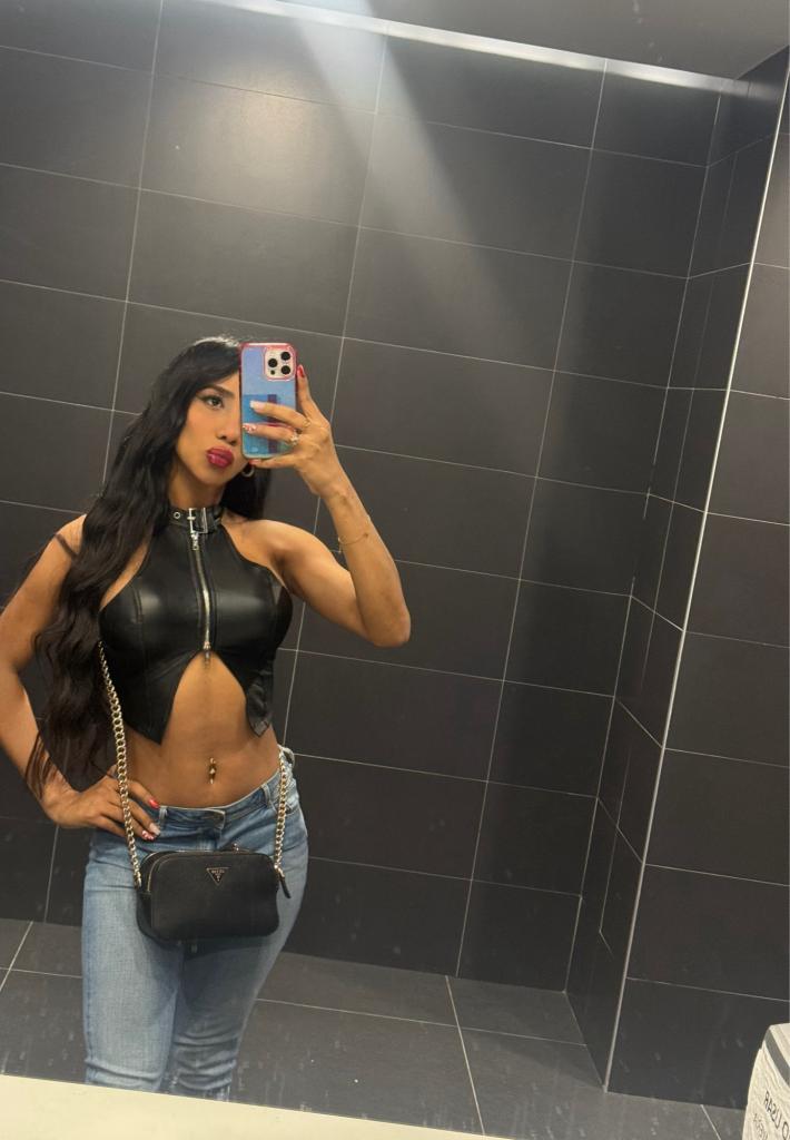 687045277: Transexual en Málaga