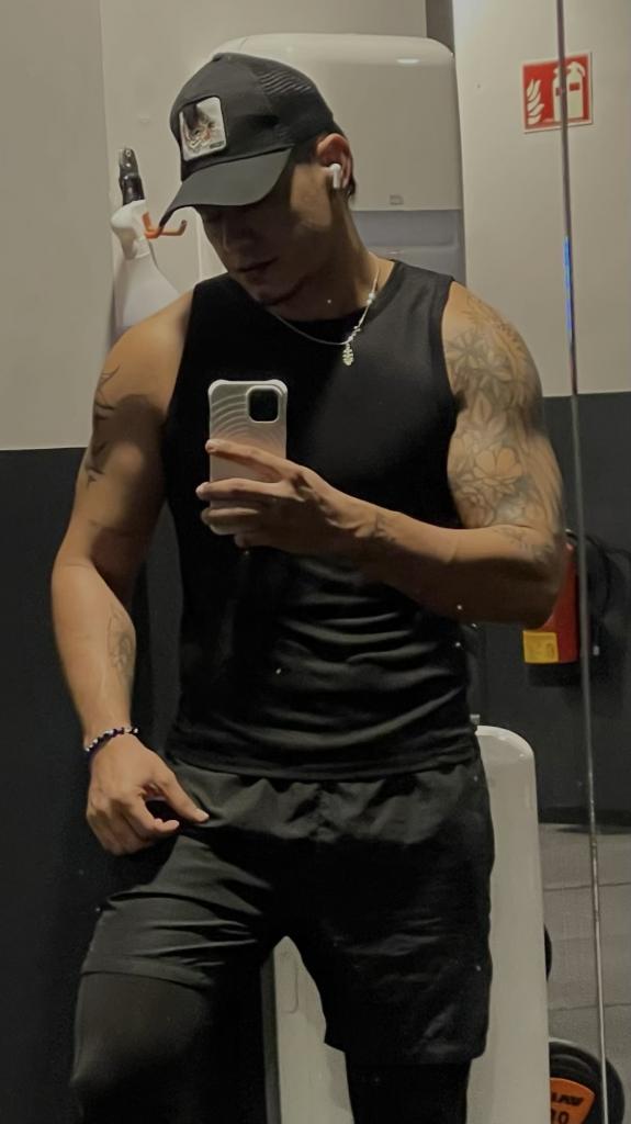 613905049: Chico busca chica en Alicante