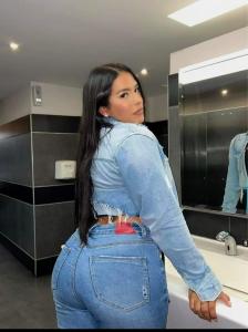 604365722: Transexual en Cádiz