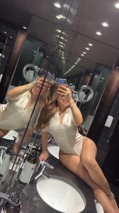 637432449: Chica busca chico en Málaga